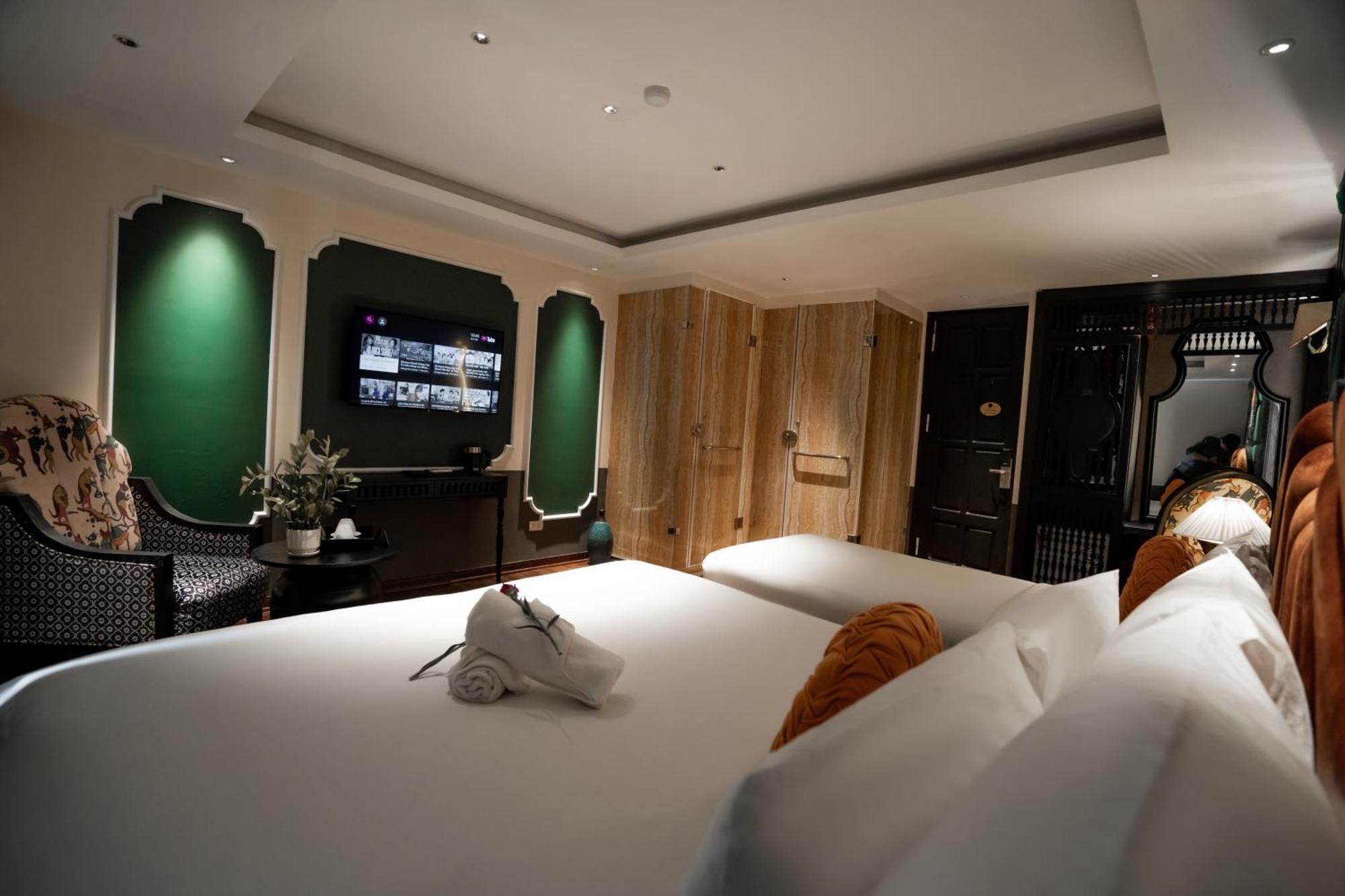 Hanoi Center Silk Classic Hotel & Travel Exteriör bild