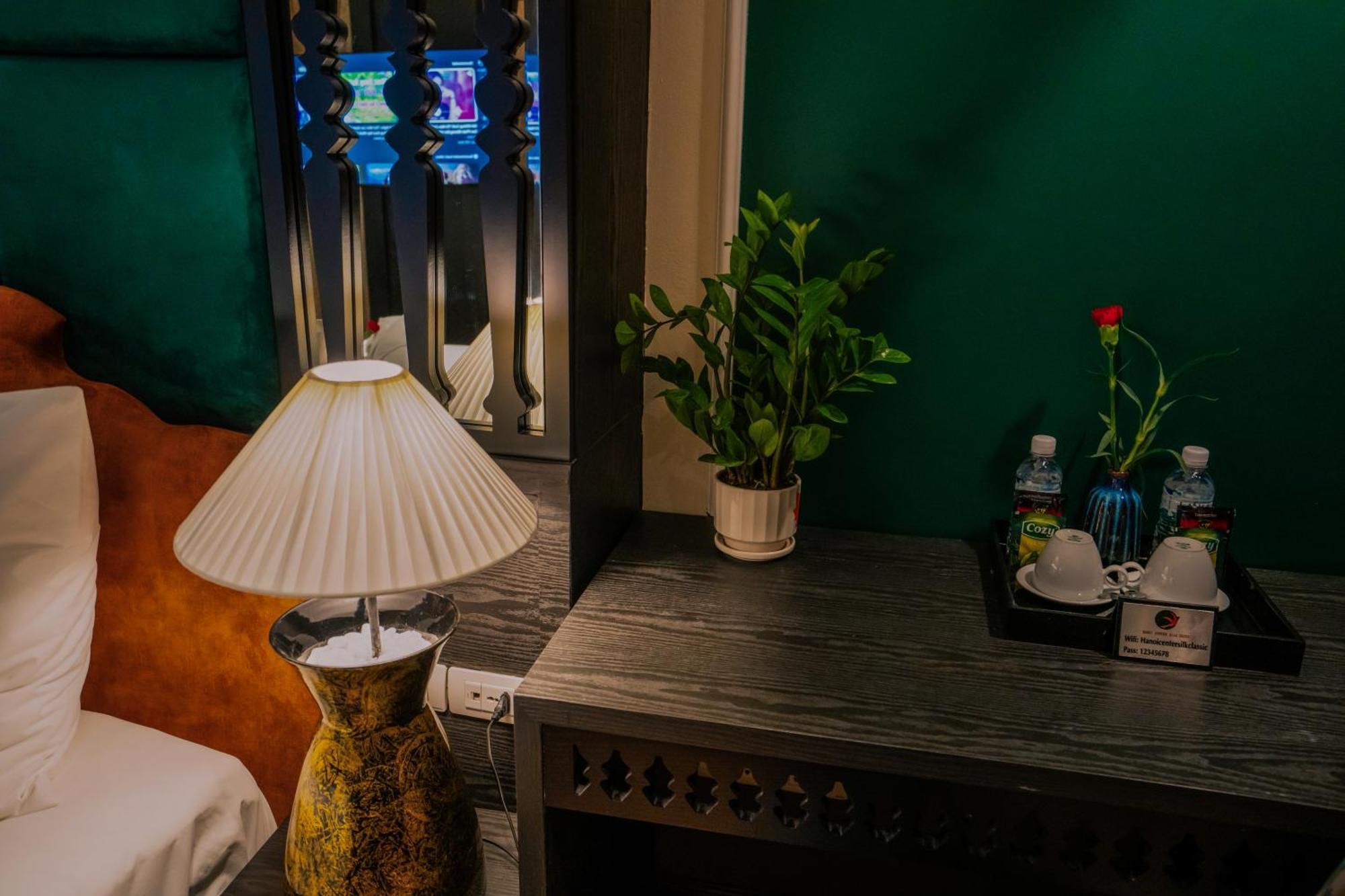 Hanoi Center Silk Classic Hotel & Travel Exteriör bild